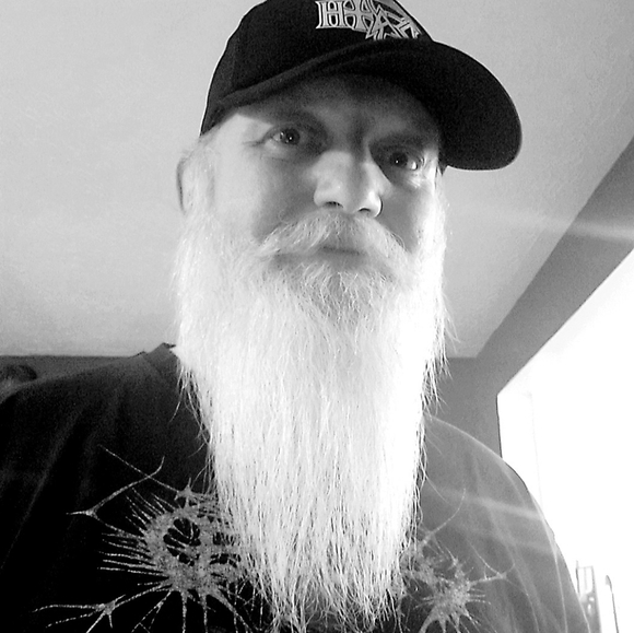 Meet your Posher, Luc - Picture 3 of 4